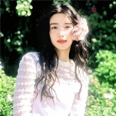 红。白。蓝
